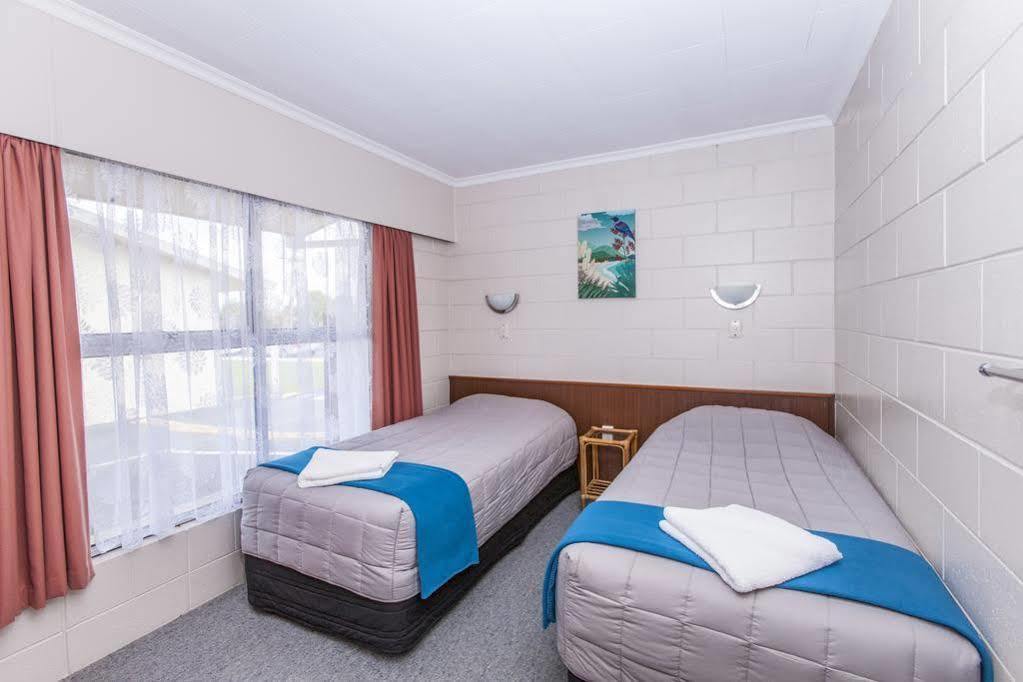 Kensington Motel ファンガレー エクステリア 写真